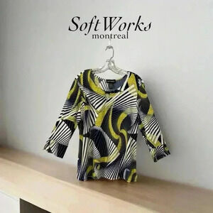 NWOT Soft Works, Geometric Print V-Neck Blouse, XL, Black, Yellow